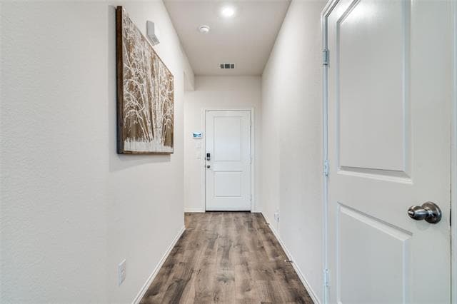 Foto del edificio - 706 Meadow Creek Ln