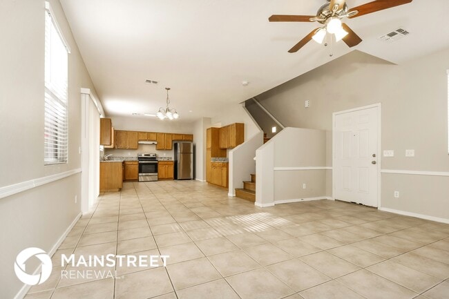 Foto del edificio - 16239 W Sierra St