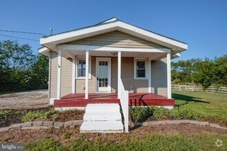 Building Photo - 162 Mill Rd