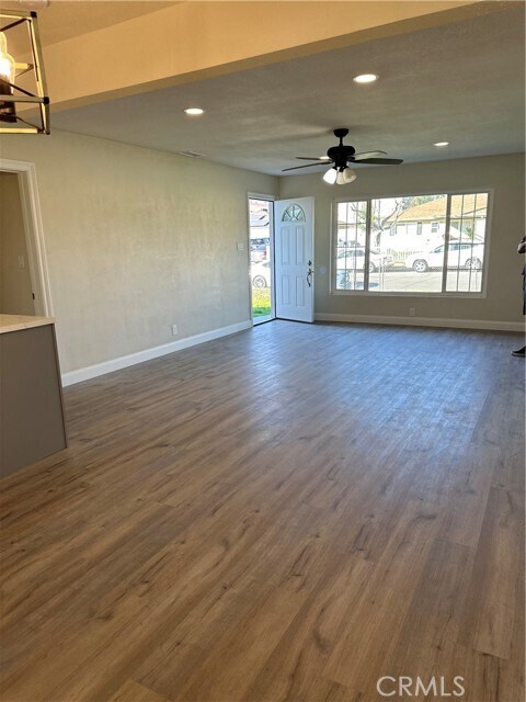 Building Photo - 16097 Ivy Ave