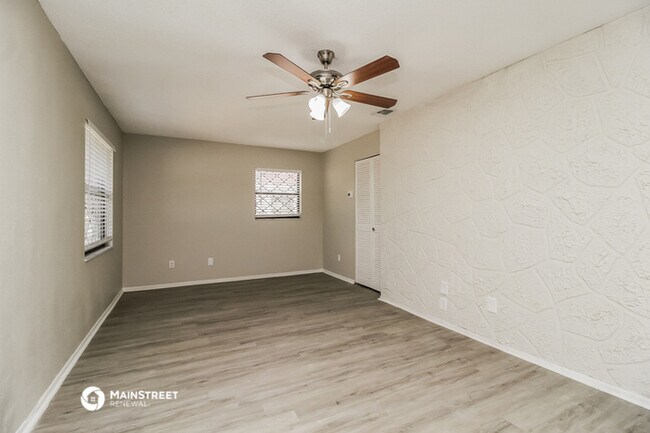 Building Photo - 4450 Banneka St