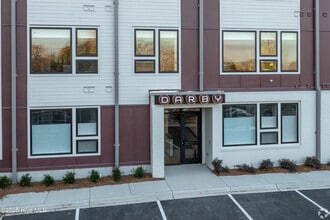 Building Photo - 607 S 11th St