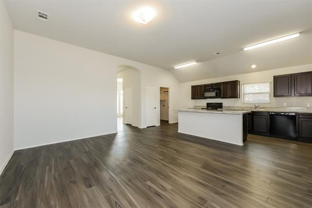 Building Photo - 1814 Jasmine Dr