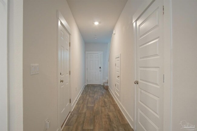 Building Photo - 8960 Brigade Trail