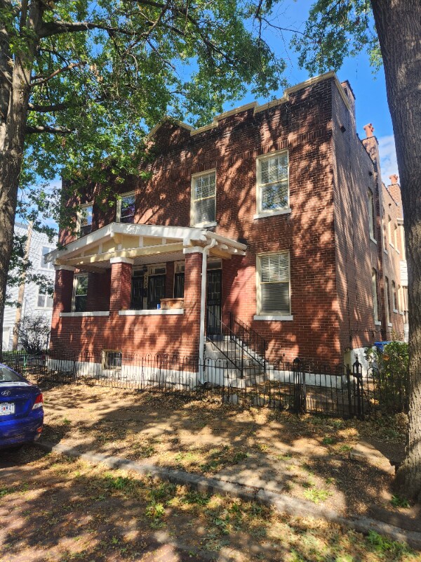 23032305 Rutger St Unit 1F, St. Louis, MO 63104 Room for Rent in St