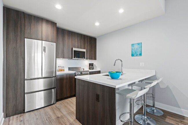 Building Photo - NEW - Arthurs of Old Town Apartments