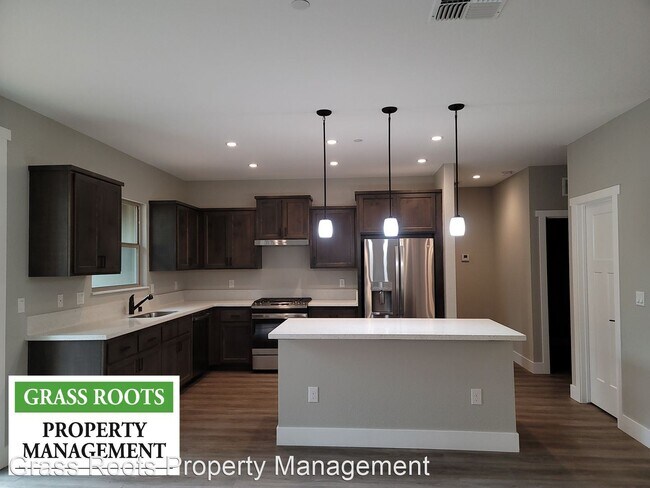 Foto del edificio - 3 br, 2 bath House - 147 Timberwood Drive