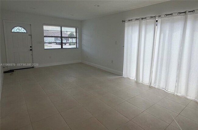 Building Photo - 426 NW 134th Ct