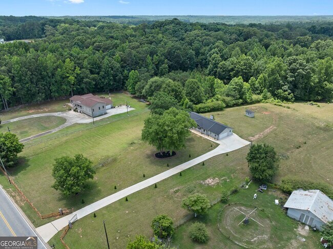 Building Photo - 5245 Stonewall Tell Rd