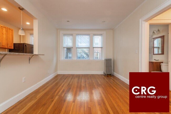 Building Photo - 138 Highland Ave
