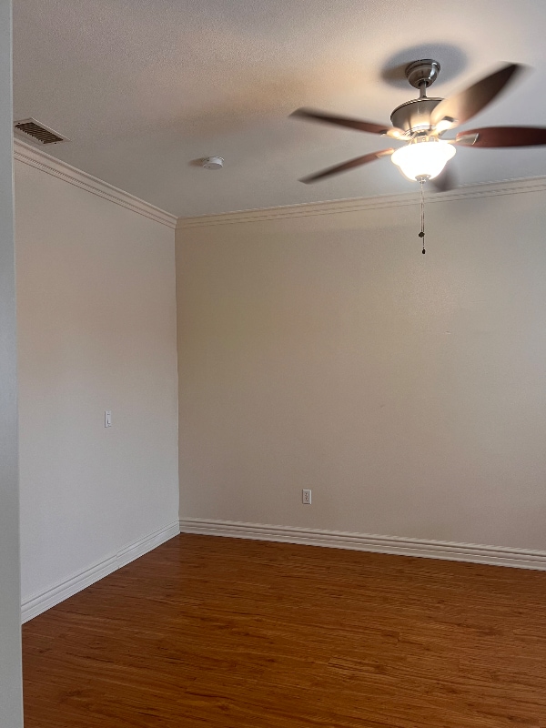 Building Photo - 11031 Dade Ln