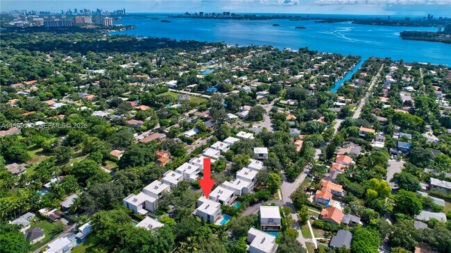 Building Photo - 8660 Arboretum Ln