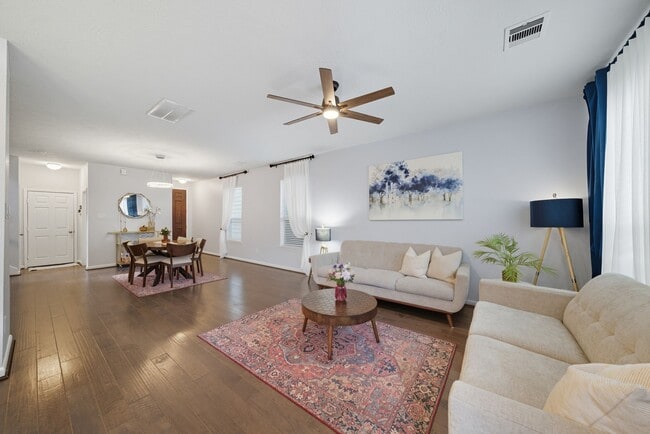 Building Photo - 8624 Cedar Plains Ln