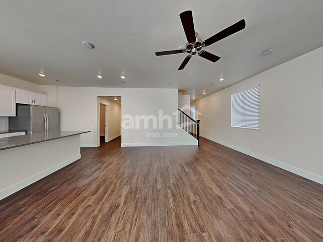 Foto del edificio - 4043 Bold Stripe Ave