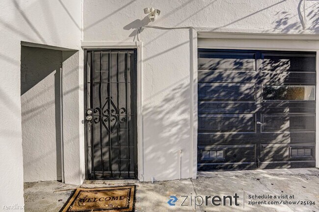 Foto del edificio - 1 br, 1 bath House - 1157 Wisconsin St, Sa...