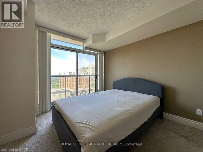 Photo du bâtiment - 10 Northtown Way