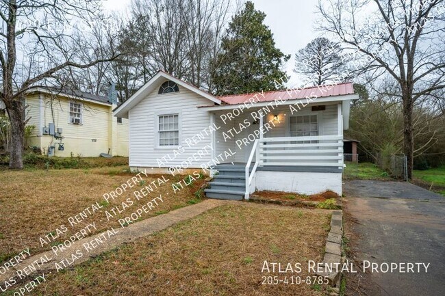 Building Photo - 429 Elm St SW