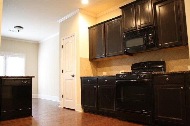 Foto del edificio - 4585 Fourth Rail Ln