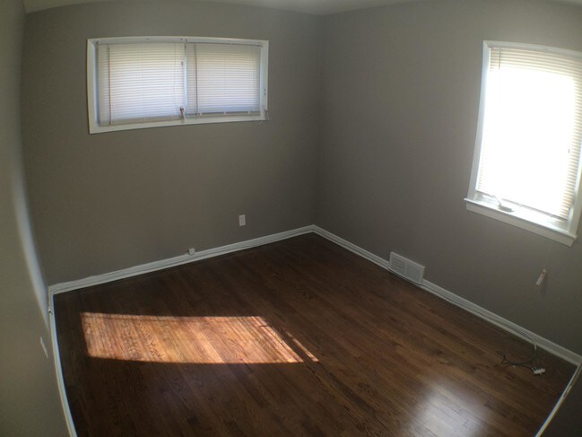 Foto del edificio - 6611 Pratt St