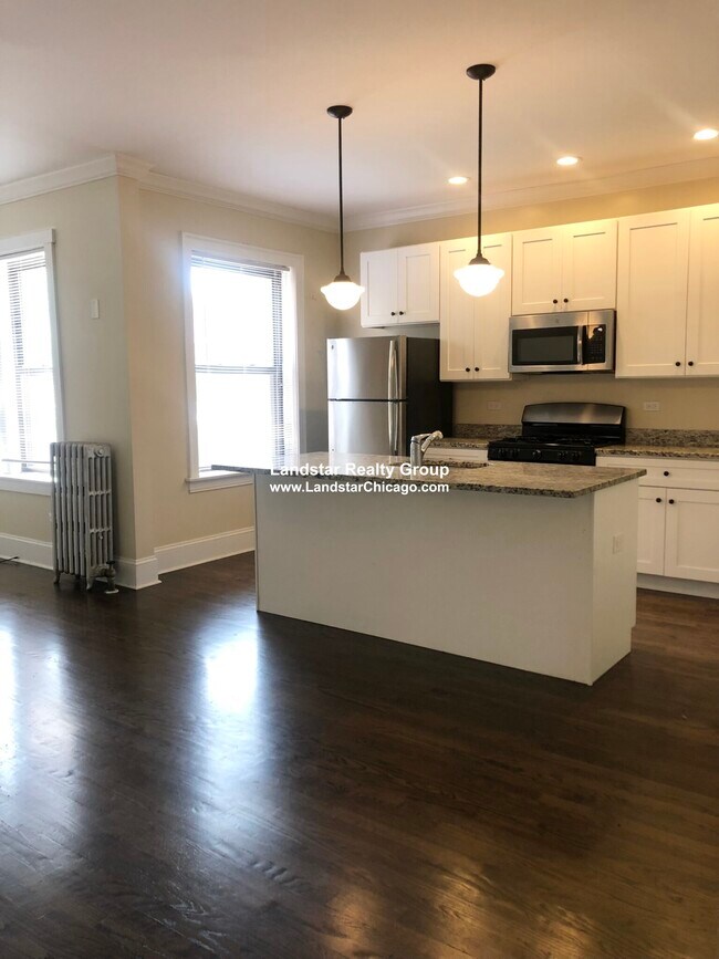 Foto del edificio - 1364 E 52nd St