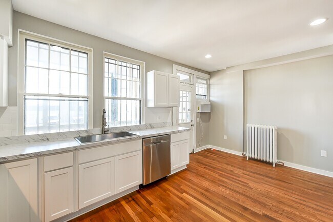Foto del edificio - Charming 4br/2ba in Anacostia / Navy Yard