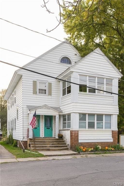 4 South St, Camillus, NY 13031 Apartment for Rent in Camillus, NY