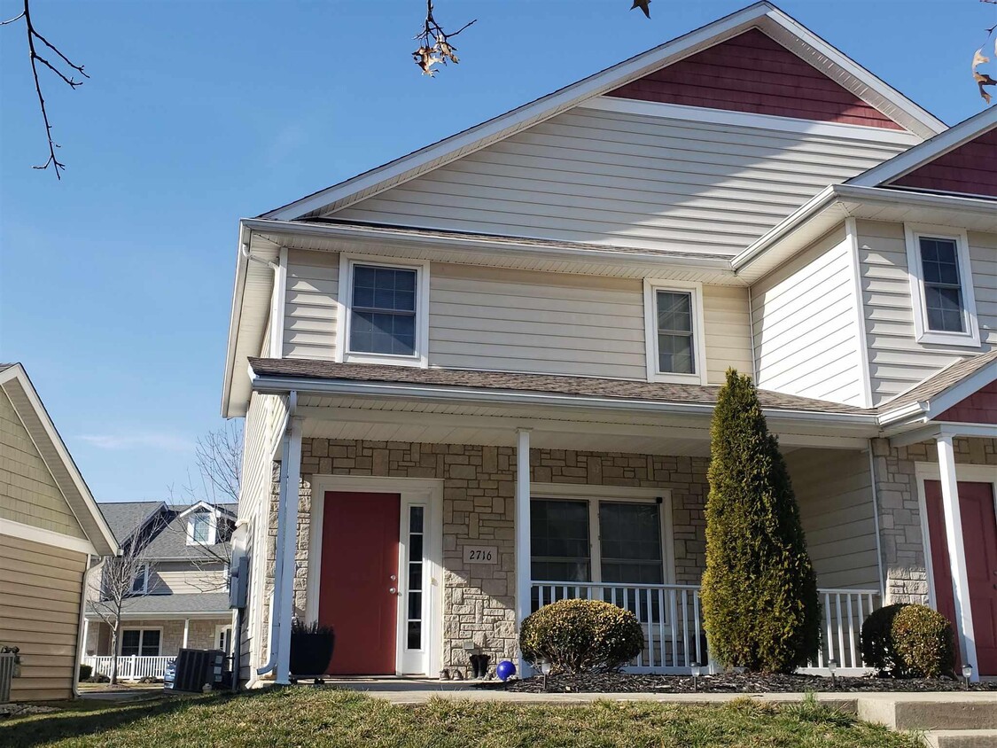 2716 E Bressingham Way, Bloomington, IN 47401 Condo for Rent in