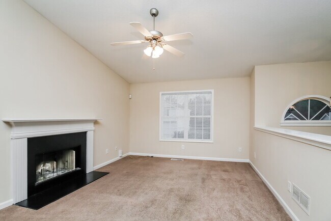 Foto del edificio - 312 Gun Range Rd