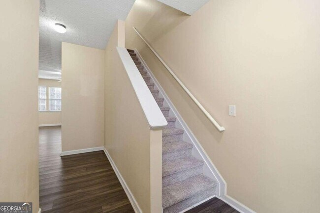 Building Photo - 2285 Baker Station Dr