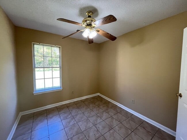 Foto del edificio - Renovated 3 Bedroom 2 Bath Home for Rent!!
