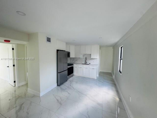 Foto del edificio - 905 SW 13th Ct
