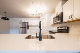 Foto principal - 2 bed 1 bath FIRST MONTH RENT FREE New Apa...