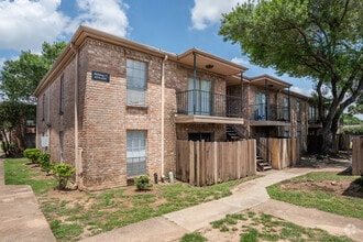 Building Photo - 7900 Morley