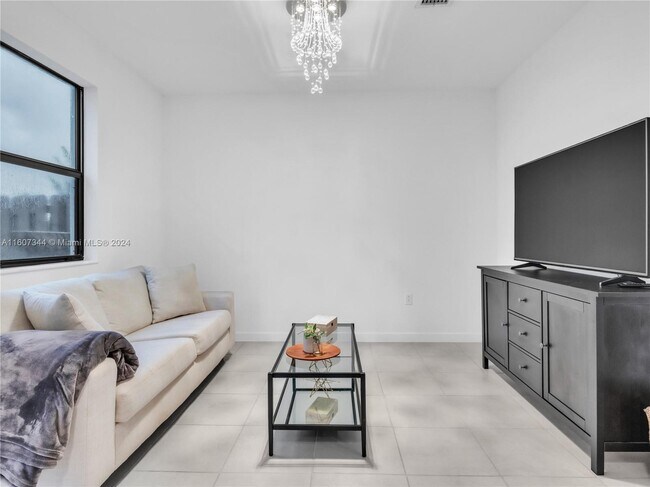 Foto del edificio - 10257 SW 228th Terrace