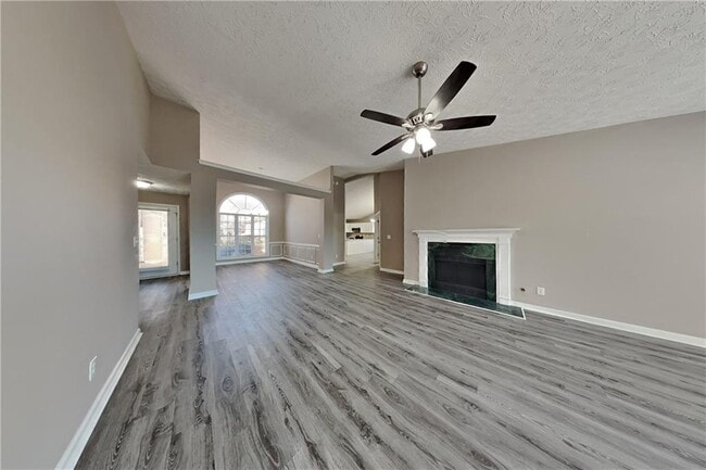 Building Photo - 41 Ludwick Ln