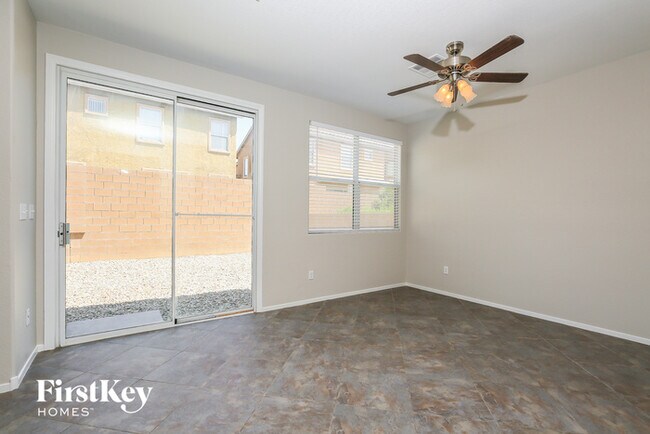 Foto del edificio - 9274 William Hill Ave