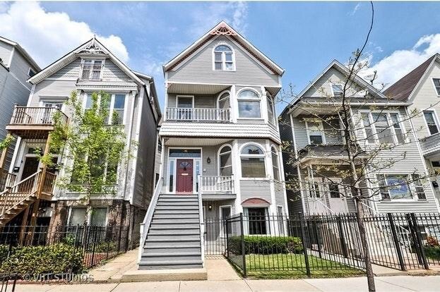 Primary Photo - 1126 W Roscoe St