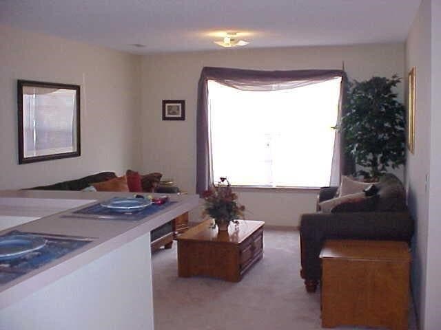 Building Photo - 2321 Orchard St