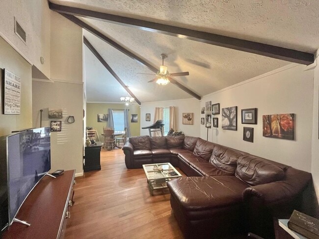 Photo - 3130 Fas 677 House