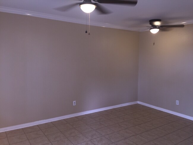 Great Room - 4710 Airport Blvd