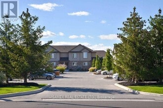 Building Photo - 7768 Ascot Cir