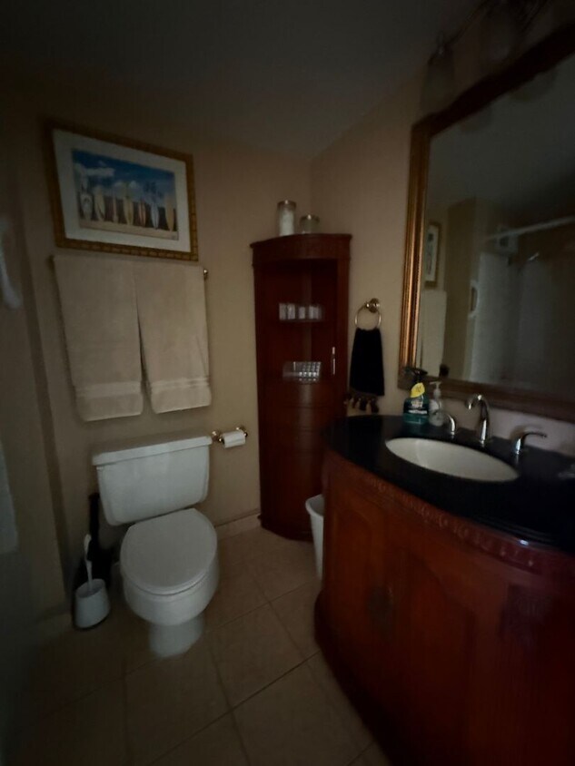 Building Photo - Makaha Surfside