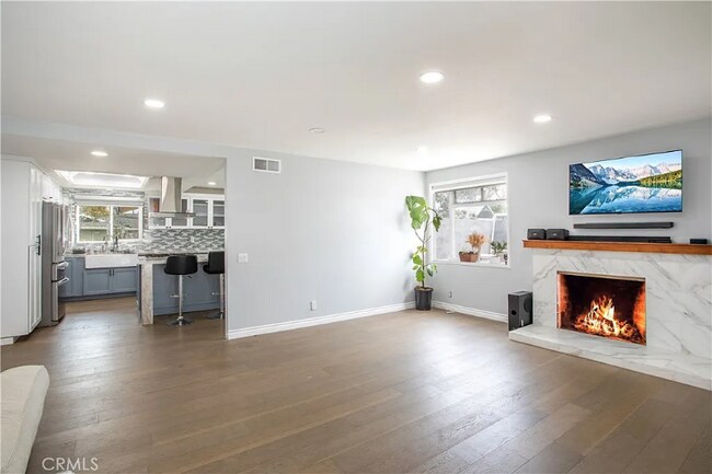 Foto del edificio - 2750 San Carlos Ln