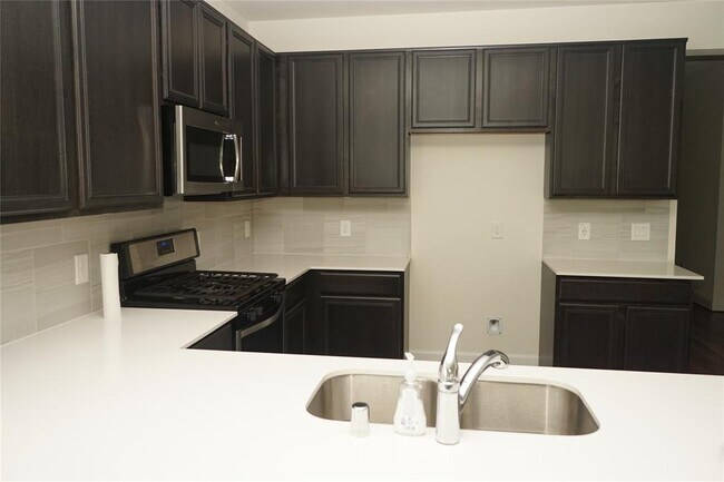 Building Photo - 3606 Russett Glen Ln