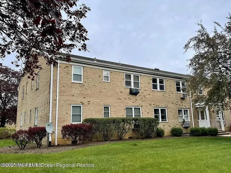 Foto principal - 64 Manchester Ct
