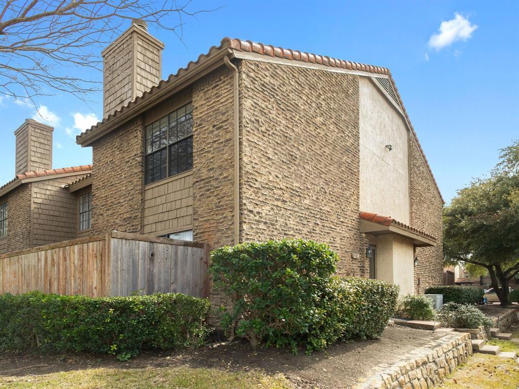 Primary Photo - 333 Melrose Dr