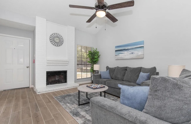 Interior Photo - Blakemore Townhomes
