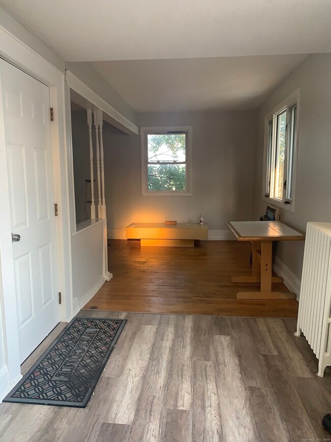 Building Photo - 96 Seaview Terrace