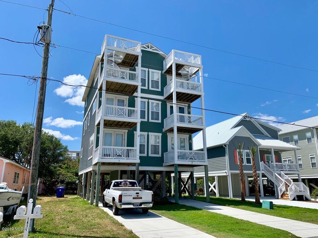 Foto del edificio - 1414 Bowfin Ln
