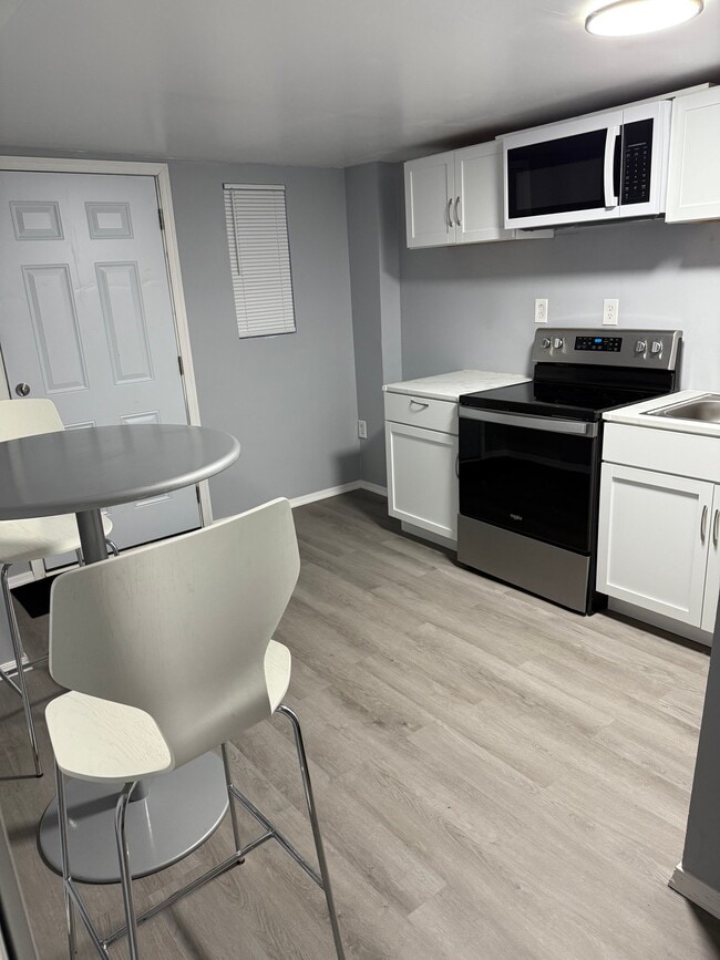 Photo - 2183 Valleyview Dr (Folcroft, PA) Townhome